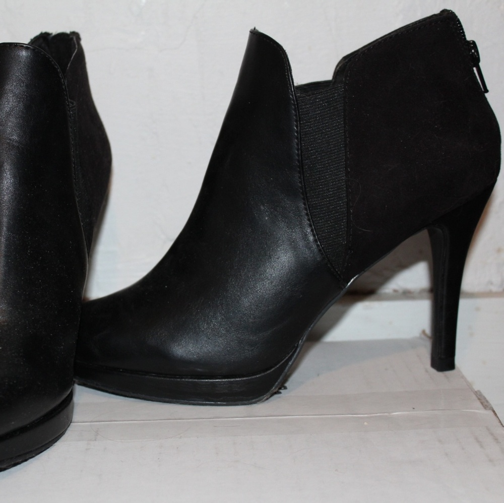 Massini 3.5 in heels